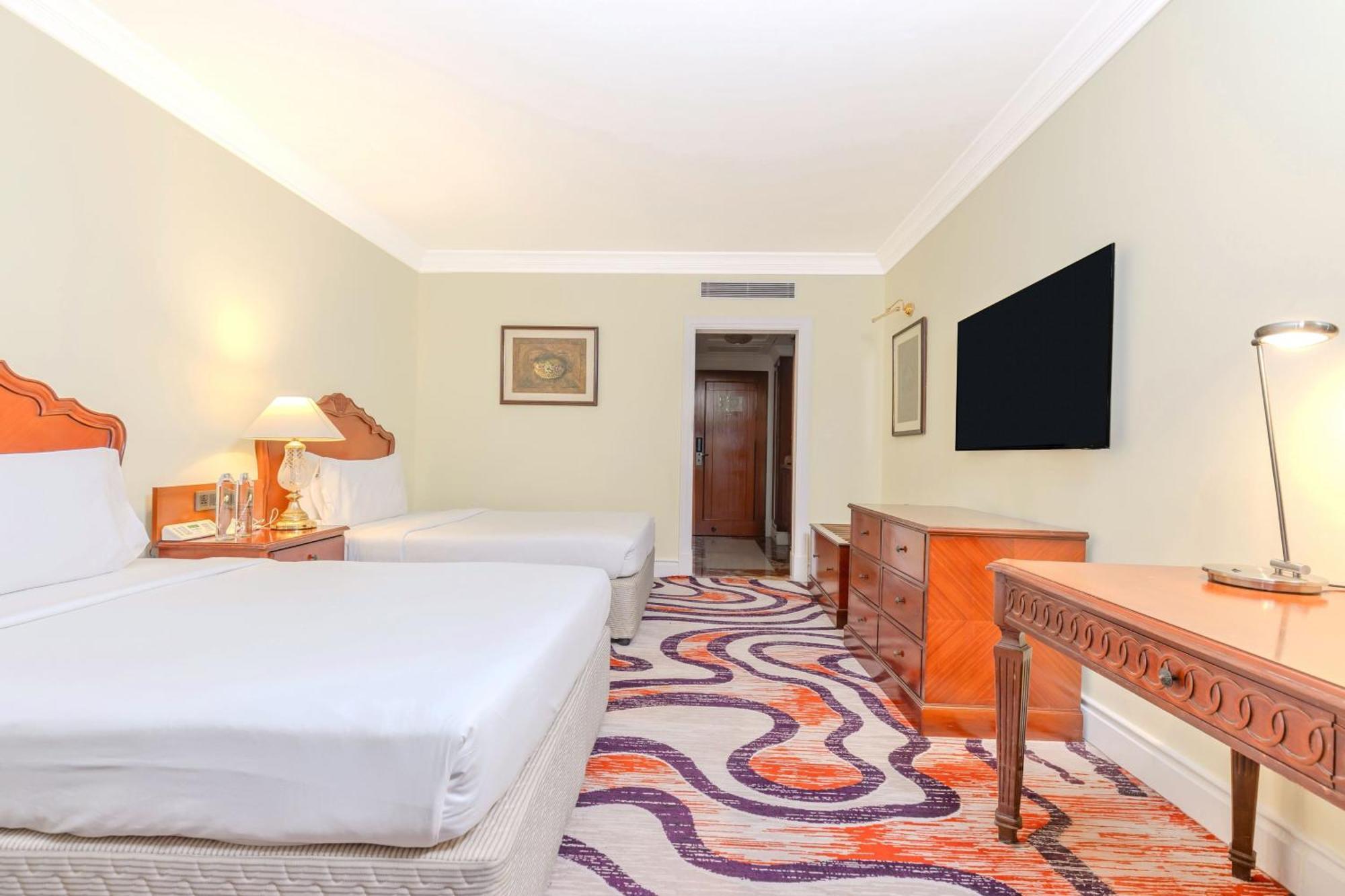 Le Royal Meridien Csennai Kültér fotó