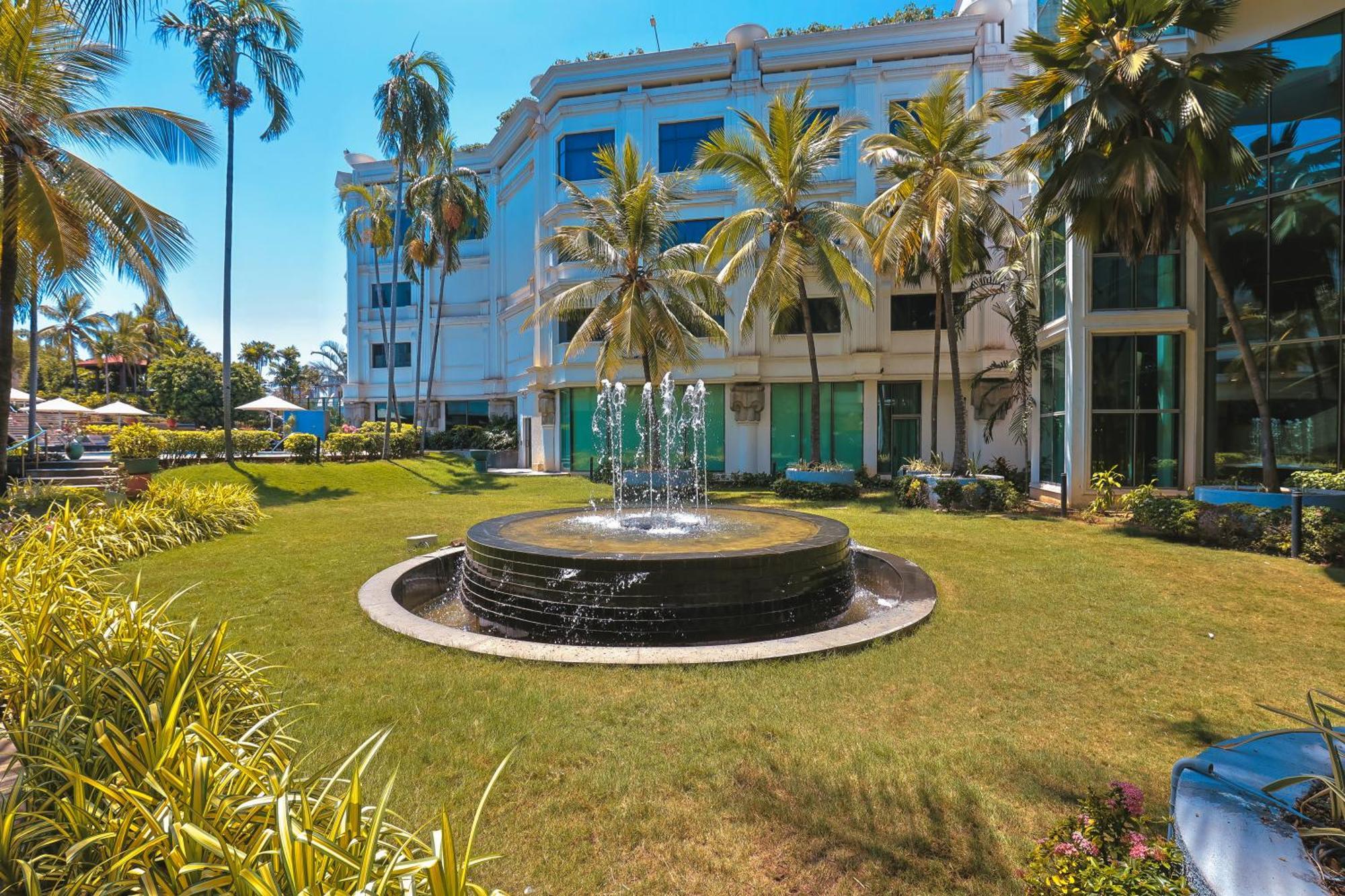 Le Royal Meridien Csennai Kültér fotó