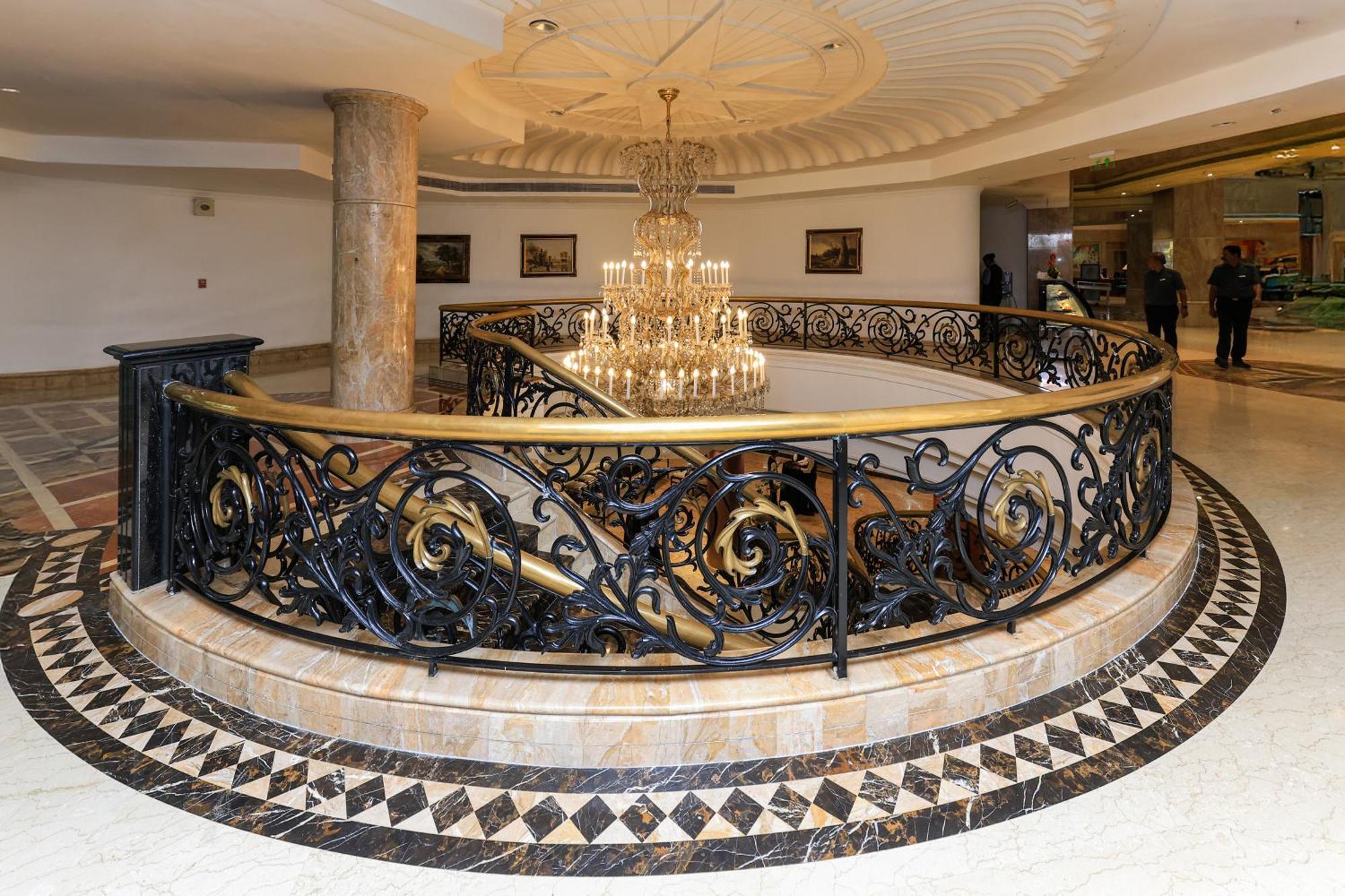 Le Royal Meridien Csennai Kültér fotó